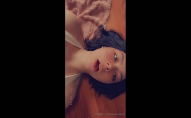 convolutedead cleavage tease