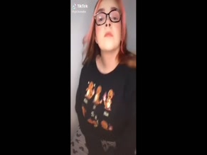 girl.konoha exposed cleavage