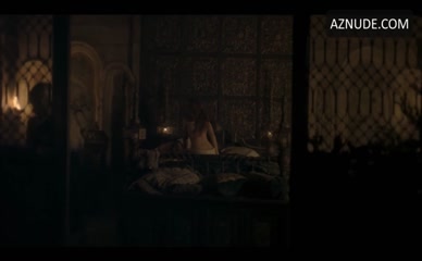 Olivia Cooke bare breasts sex scene House of the Dragon