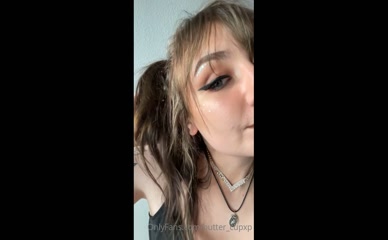 butter_cupxp Teasing Tongue Display