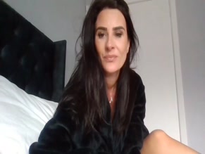 Irish Milf Sucking Dildo