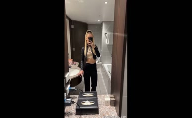 Alisha Lehmann Ass Selfie