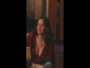 Selena Gomez Cleavage