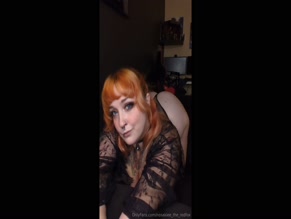 nosakieetheredfox Exposed Chest And Ass