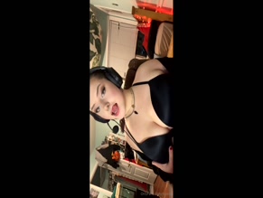Rozezz's Tits and Tongue Tease