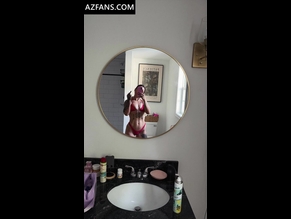  alt="Olivia Rose Bloom"