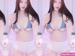Kim Yun Jeong