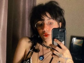 Itzel2002