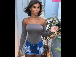 Justine Reine Marie