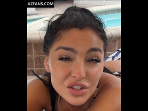  alt="Emily Rinaudo"
