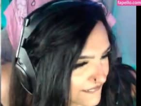 Ghostgirlxoxx2