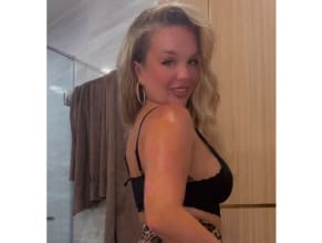 Chloe Hmilton