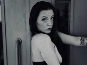 Evee_Avery