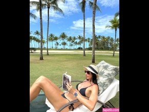Sheilla Castro