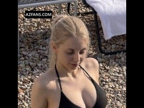  alt="Luna Watters"