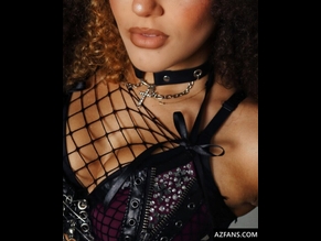  alt="Corinne Joy"