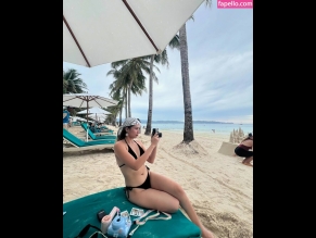 Chrisha Maloloyon