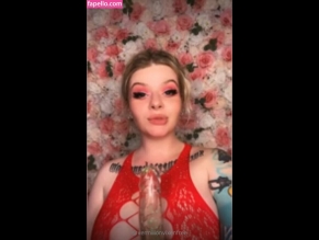 Vermilionvixenfree