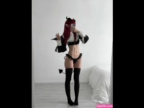 Julia Majch - Shieru