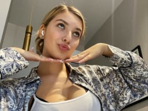 Marie.Boobsie