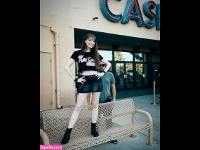 Lisa Foiles