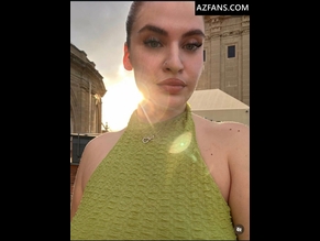  alt="Yourgirlalexandra"
