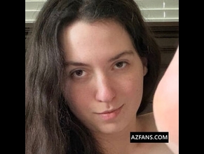  alt="Lexiqueenbee"