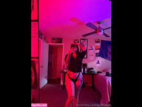 Waifukrissylol