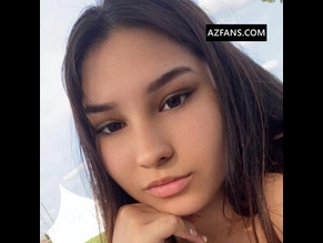  alt="Adry Queen"