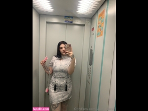 Yoursqueen
