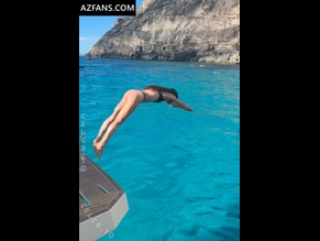  alt="Nadinebreaty"