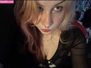 Smollbabey