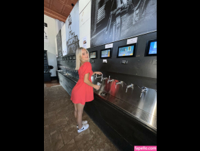 Natalie Decker