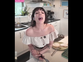 Layna Lazar