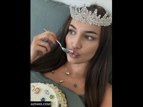  alt="Diana Avsaragova"