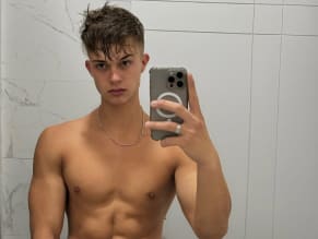 Blondekingfree