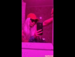 Ambarviolet