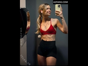  alt="Lea Peach"
