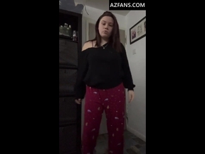  alt="Nicole Dyer"