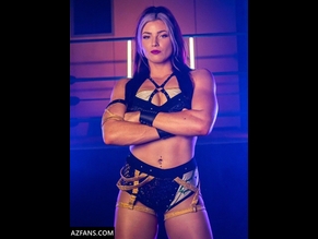  alt="Lena Kross"