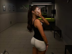Leni_Pntr