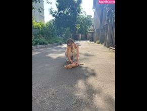 Lily.18