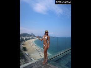  alt="Larissa Santos"