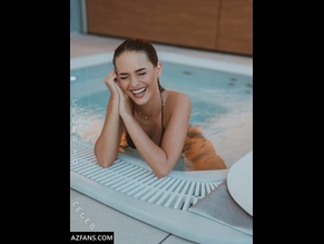  alt="Julia Hofer"