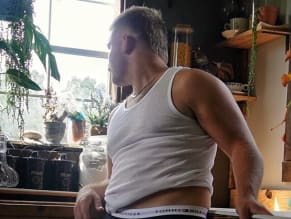 2Guysandsomeland