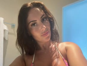 Holly_Nowell