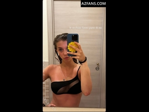  alt="Martina Dell"
