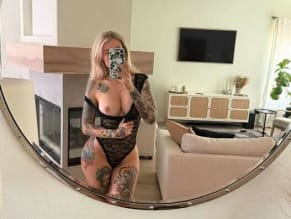 Laura Lux