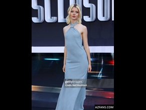  alt="Maisie Peters"
