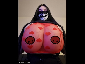  alt="Esskayuwu"